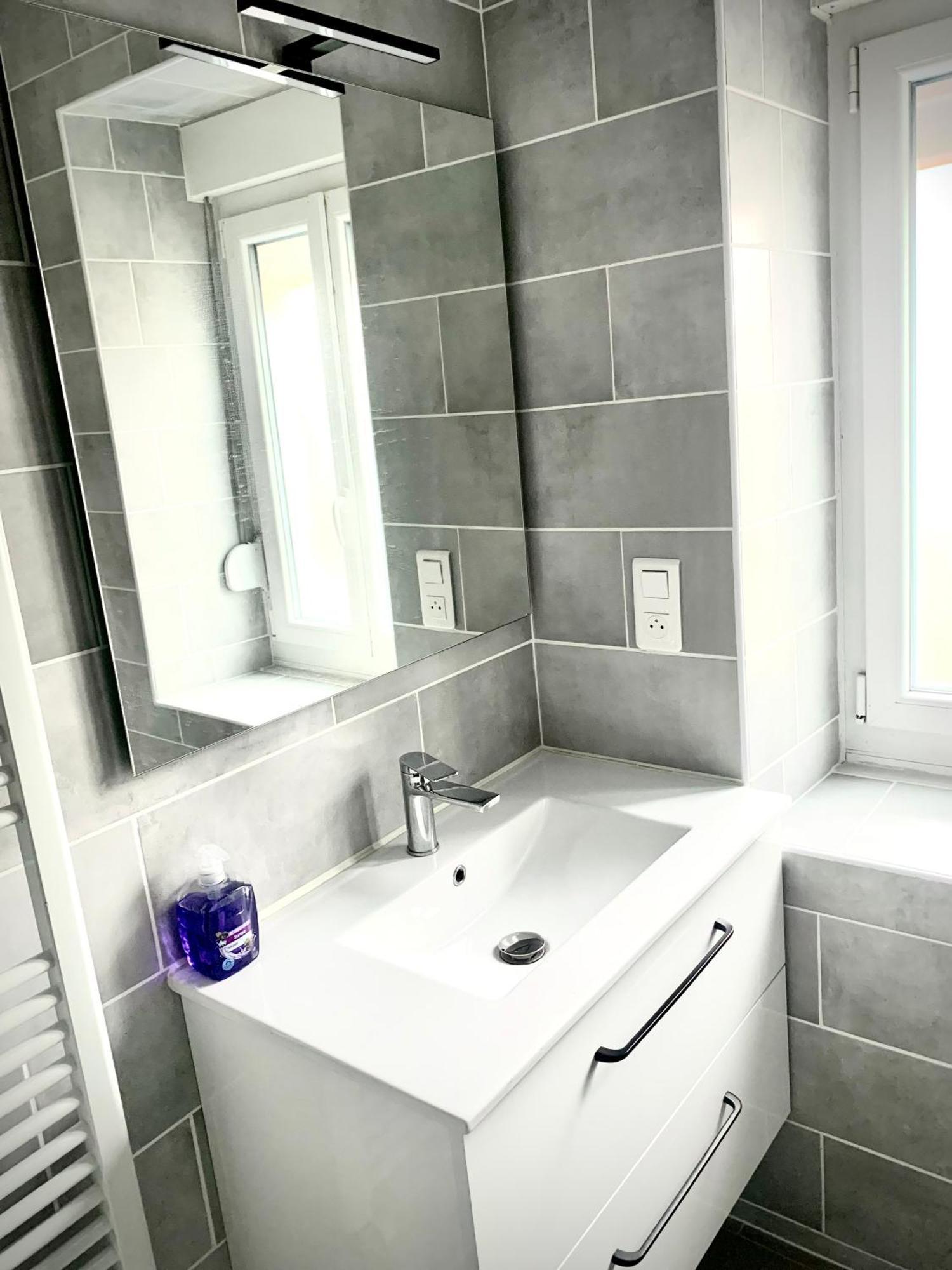 סארבורג L Indemodable Renove Spacieux Et Lumineux Avec 2 Chambres מראה חיצוני תמונה